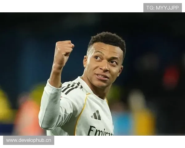 皇马面临姆巴佩是否改变球队体系的考验,当前赛季体系稳定性将面临挑战。 皇马面临姆巴佩是否改变球队体系的考验,当前赛季体系稳定性将面临挑战。