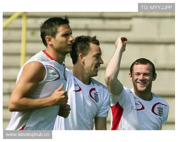 贝林厄姆 vs 鲁尼：少年成名路径与早期表现对比