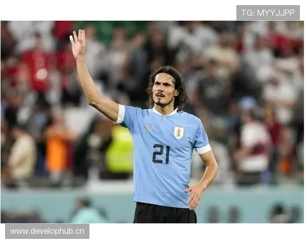 卡瓦尼与苏亚雷斯：终结模式分化，前者更倚重后插上，后者趋向禁区持球