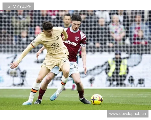 赖斯vs卡塞米罗 防守覆盖表现的核心差异解析